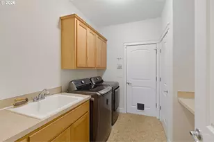 2697 Islander Ave, Salem, OR 97304 - Photo 29