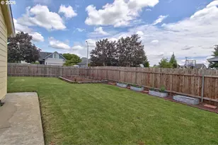 19196 Windmill Dr, Oregon City, OR 97045 - Photo 13