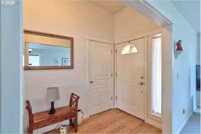 19196 Windmill Dr, Oregon City, OR 97045 - Photo 11