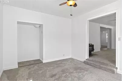 912 S Main St, Myrtle Creek, OR 97457 - Photo 11