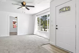 912 S Main St, Myrtle Creek, OR 97457 - Photo 5