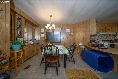 530 Myeena Loop, Florence, OR 97439 - Photo 13