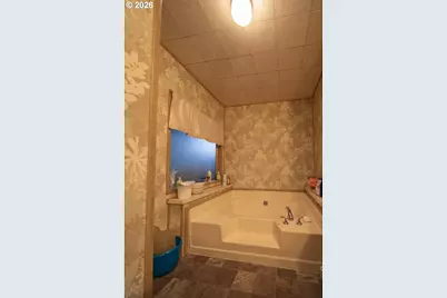 530 Myeena Loop, Florence, OR 97439 - Photo 23