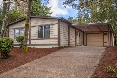 530 Myeena Loop, Florence, OR 97439 - Photo 3