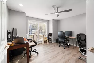 28043 SW Wagner St, Wilsonville, OR 97070 - Photo 3