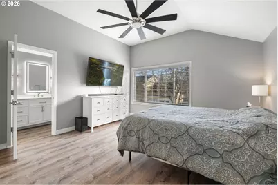 28043 SW Wagner St, Wilsonville, OR 97070 - Photo 13