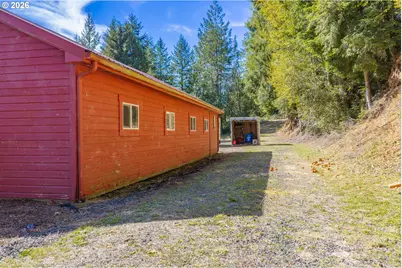 57514 Gateway Rd, Coquille, OR 97423 - Photo 7