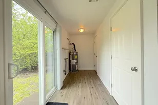 250 44th St, Springfield, OR 97478 - Photo 21