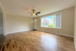 250 44th St, Springfield, OR 97478 - Photo 17