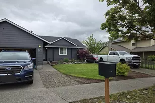 471 SE 17th St, Troutdale, OR 97060 - Photo 1