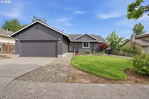 471 SE 17th St, Troutdale, OR 97060 - Photo 1