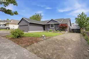 471 SE 17th St, Troutdale, OR 97060 - Photo 3