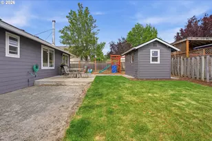 471 SE 17th St, Troutdale, OR 97060 - Photo 25