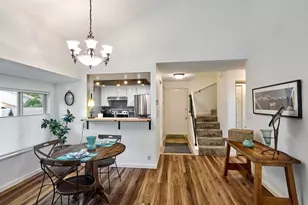 10276 SW Trapper Terrace, Beaverton, OR 97008 - Photo 5