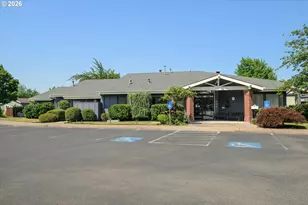 4055 Royal Ave, Eugene, OR 97402 - Photo 39