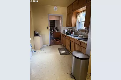 4643 NE 28th Ave, Portland, OR 97211 - Photo 11