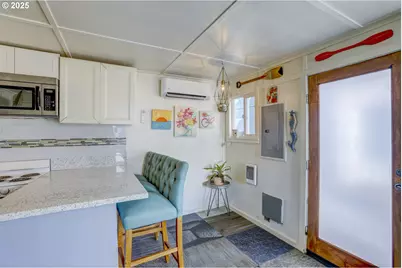 23508 NW Saint Helens Rd #S16, Portland, OR 97231 - Photo 5