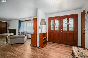 8890 Shaw Square, Aumsville, OR 97325 - Photo 5