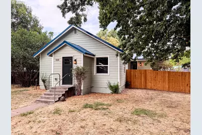 625 Baltimore St, Elgin, OR 97827 - Photo 1