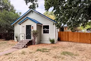 625 Baltimore St, Elgin, OR 97827 - Photo 1