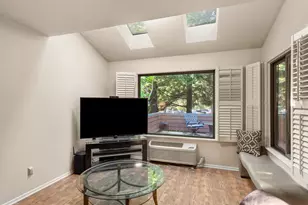 7908 NE Loowit Loop, Vancouver, WA 98662 - Photo 5