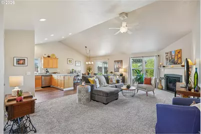 312 Trout St, Molalla, OR 97038 - Photo 5