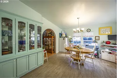 9580 N Fork Siuslaw Rd, Florence, OR 97439 - Photo 25