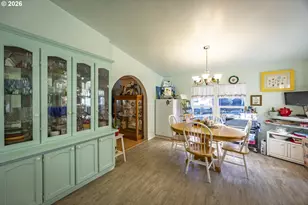 9580 N Fork Siuslaw Rd, Florence, OR 97439 - Photo 25