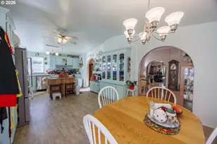 9580 N Fork Siuslaw Rd, Florence, OR 97439 - Photo 27