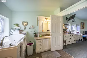 9580 N Fork Siuslaw Rd, Florence, OR 97439 - Photo 41