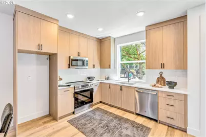 2389 SE 45th Ave, Portland, OR 97215 - Photo 5