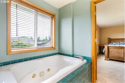 239 Blue Jay Loop, Creswell, OR 97426 - Photo 13