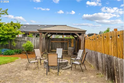 239 Blue Jay Loop, Creswell, OR 97426 - Photo 23