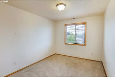 239 Blue Jay Loop, Creswell, OR 97426 - Photo 19