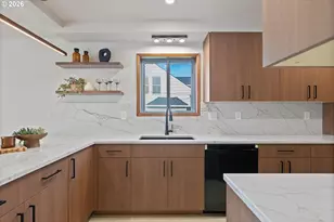 6516 N Knowles Ave, Portland, OR 97217 - Photo 11