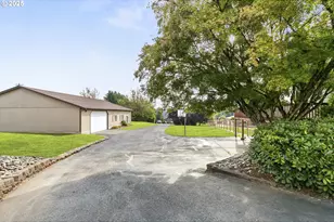 17810 NE 47th Ave, Vancouver, WA 98686 - Photo 3