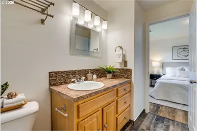 8029 SE Tolman St, Portland, OR 97206 - Photo 31