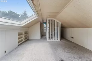 5335 SW Madrona St, Lake Oswego, OR 97035 - Photo 35