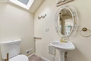 5335 SW Madrona St, Lake Oswego, OR 97035 - Photo 37
