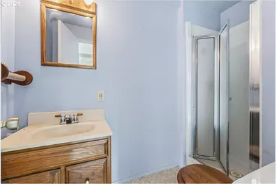 5335 SW Madrona St, Lake Oswego, OR 97035 - Photo 15
