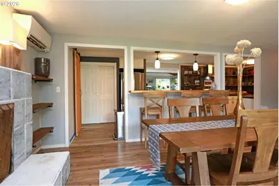 1158 S 39th St, Springfield, OR 97478 - Photo 5
