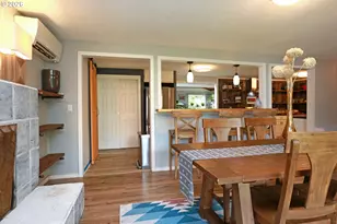 1158 S 39th St, Springfield, OR 97478 - Photo 5