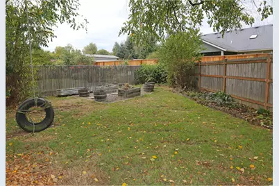 1158 S 39th St, Springfield, OR 97478 - Photo 25