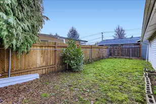 810 Yale Ave, Gladstone, OR 97027 - Photo 27