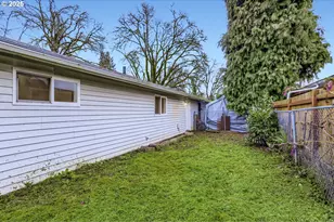 810 Yale Ave, Gladstone, OR 97027 - Photo 29