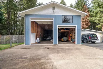 69664 McFarland Rd, North Bend, OR 97459 - Photo 37