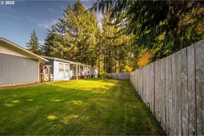 69664 McFarland Rd, North Bend, OR 97459 - Photo 9