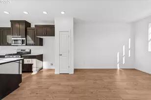 3559 SW 209th Ave, Hillsboro, OR 97123 - Photo 9