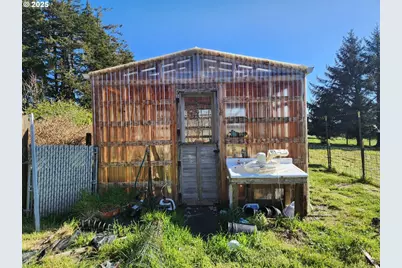 92920 Cape Blanco Rd, Sixes, OR 97476 - Photo 41