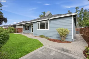 948 Black Wolf Ln, Eagle Point, OR 97524 - Photo 29